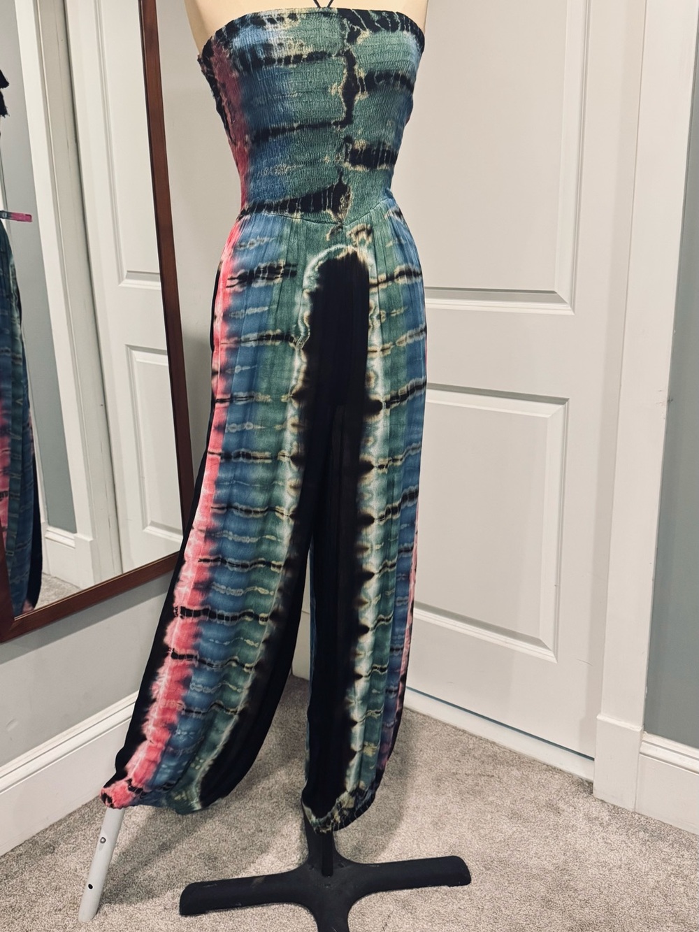 Angie Smock Top Tie Dye Halter or strapless jumpsuit blues, blacks, pinks, XL - Picture 4 of 9
